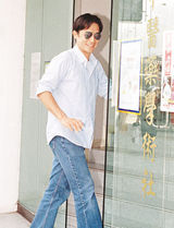 ����ΰд��ͼƬ