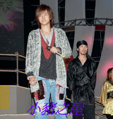 ��־��д��ͼƬ