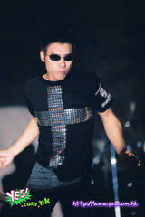 ��־��д��ͼƬ