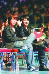 �Ŷ���д��ͼƬ