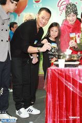 ���׻�д��ͼƬ