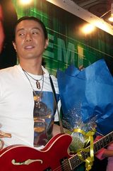 ֣��д��ͼƬ