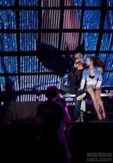 �ܽ���д��ͼƬ