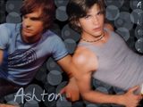 Ashton KutcherֽͼƬ