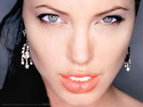 Angelina Jolie��ֽ����ͼƬ
