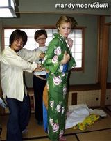 ���ϡ�Ħ��д��ͼƬ