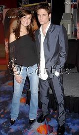 ���ϡ�Ħ��д��ͼƬ