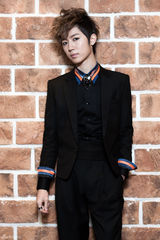 高清组图：对话韩国新团C-Clown 清唱新歌秀唱功