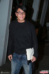 组图：乐易玲开生日派对 TVB花旦小生齐到贺