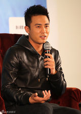 组图：杜淳明年升级当老板自己做戏 没空结婚