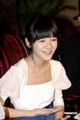 幻灯图集：《未来警察》首映 徐娇人小鬼大反问记者