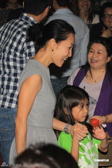 组图：林海峰红馆演出 草蜢任嘉宾杨千嬅捧场