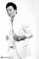 高清组图：古装大侠吴樾新写真 诠释时尚大片