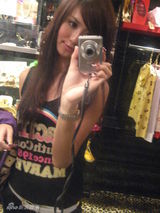 幻灯图集：黑涩会美眉蔷蔷服饰写真 甜美可爱