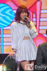 组图:金宇彬告别MCD 泰妍钟铉对唱GirlsDay夺冠