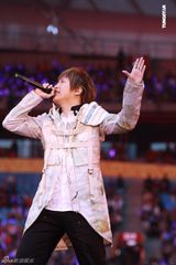 组图：五月天鸟巢开唱十万歌迷共创奇迹