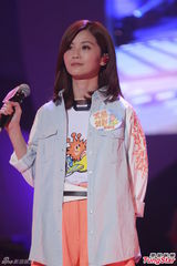 组图：谭咏麟新歌获赞 阿Sa(蔡卓妍)事前不知阿娇(钟欣桐)改名