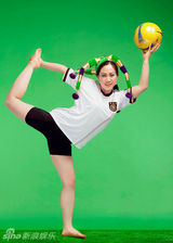 幻灯：芙蓉不畏“乌鸦”称号 披三国队服尽显妖娆