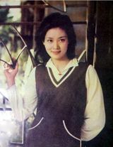 组图：58岁潘虹罕见绝美青涩照曝光