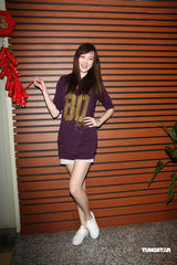 幻灯图集：伊林模特结束九天年假 黄志玮等新春团拜 