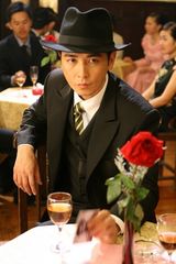 幻灯图：保剑锋变智勇大侦探 再现上海滩经典传奇