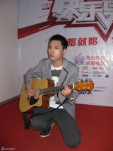 幻灯组图：快男特色选手大扫描  帅哥校草齐上阵