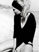 组图：巨乳艳星帕米拉大片惹火 薄衫湿身激凸