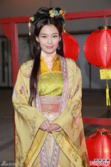 组图：张智霖拉票受欢迎 陈山聪豪门梦碎复出