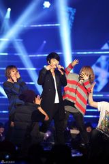 高清图：SuperJunior等歌手参加MBC music成立庆典