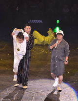 高清组图：刘德华开唱陈奕迅捧场 被赞舞技胜郭富城