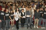 组图：杜琪峰到访香港城市大学 与学生座谈言谈甚欢