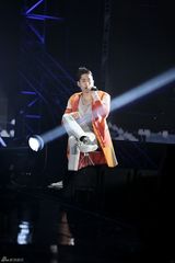 高清组图：韩团神话14周年纪念演唱会盛况空前