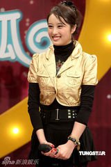 幻灯图：李念自曝与男友恩爱 李欣汝保剑锋录节目