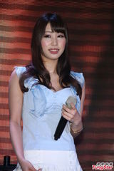 组图：日偶像女团来台 又唱又跳秀美腿