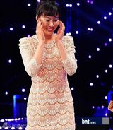 组图：仁顺伊等出演时尚节目展华丽舞台