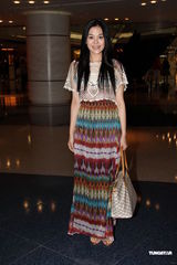 高清组图：港姐入围佳丽做发型 朱晨丽否认贪慕虚荣