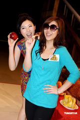 幻灯图：汪明荃等录节目 直言没有联系陈志云