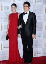 组图：韩MBC举办演技大奖 李民浩金贤重等帅气助阵