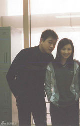 组图：小陶虹昔日私密照曝光 青春洋溢萌样可人