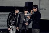 高清组图：韩团2PM出席活动劲歌热舞点燃激情
