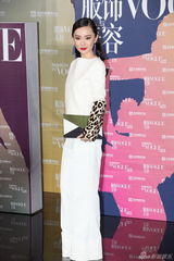 高清图：群星竞艳VOGUE盛典 张曼玉深V刘嘉玲大气