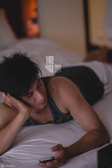 组图：吴奇隆海岛国私游记 系列二“那一瞬间”