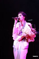 组图：杨千嬅承认丁子高验身 努力造人不理传闻