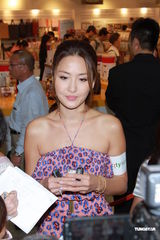 组图:蔡一智等出席活动 蒙嘉慧生日郑伊健送钻饰