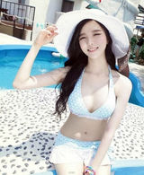 组图：韩星高斗林比基尼照秀傲人双峰否认隆胸