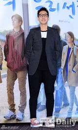 组图：韩片《善姬》试映 李善均郑有美笑容温馨