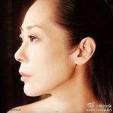 组图：47岁关淑怡时尚冷艳 曝儿子生父是活佛