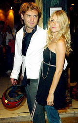 幻灯：伍兹和他的同好们-欧美男星的婚外恋小分队