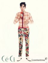 组图：SJ强仁首拍个人写真一展天真烂漫