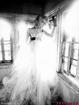 德普小新欢大片雌雄同体 上演狂野性爱